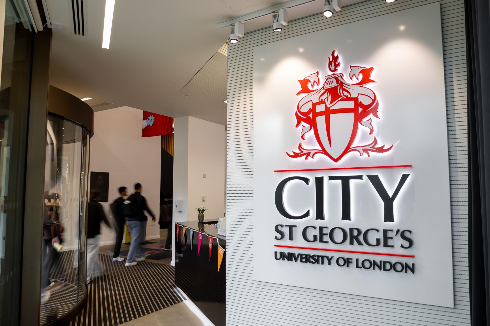 Looking for Student Accommodation Near City University London?